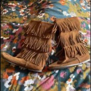 Minnetonka boots